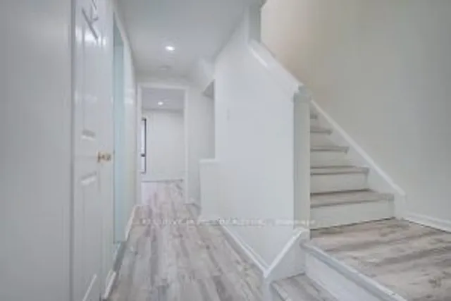 Additional image 25 of 28 Livingston Rd Unit 81