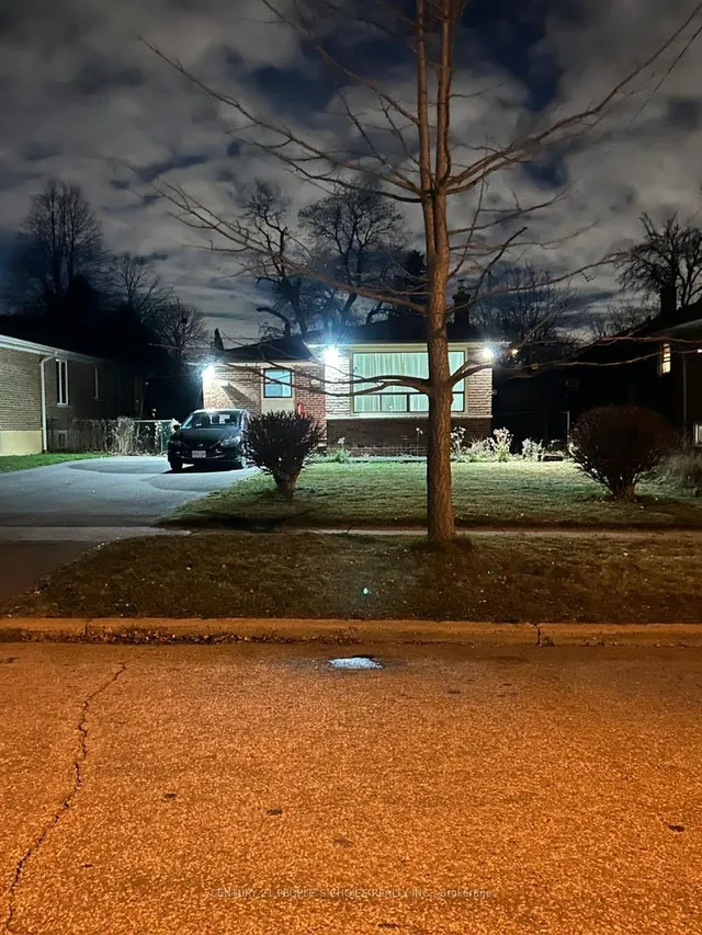 Additional image 17 of 43 Graylee Ave