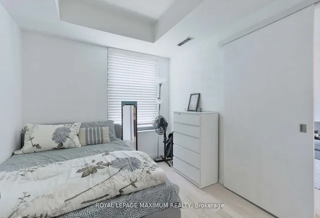 Additional image 11 of 12 Bonnycastle St Unit 724