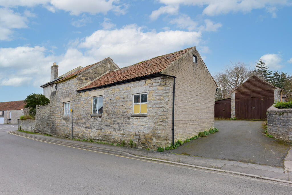 Additional image 20 of Leigh Road, Street