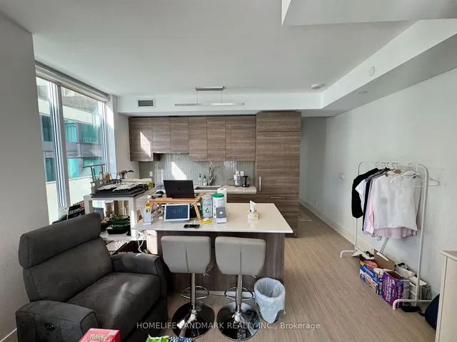 Additional image 8 of 200 Bloor St Unit 401