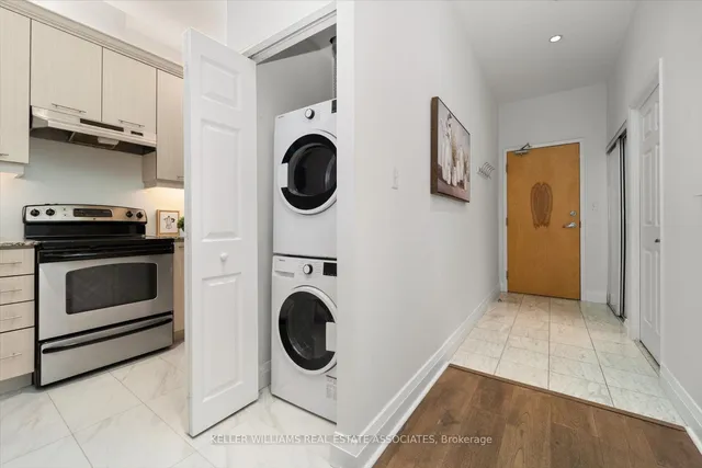 Additional image 15 of 8 Wellesley St Unit 203