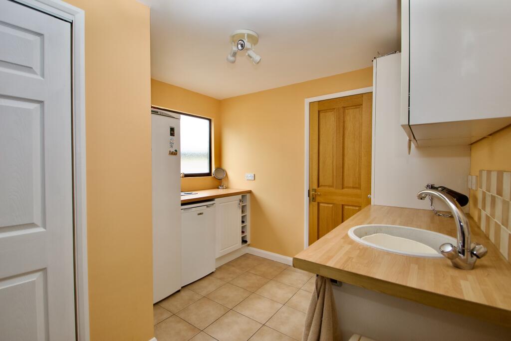 Additional image 8 of Chestnut Close, Baltonsborough