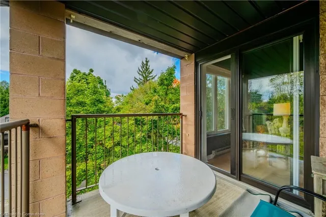 Additional image 34 of 181 David St Unit 4A