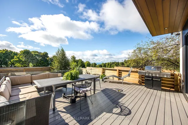 Additional image 29 of 32 Lyme Regis Cres