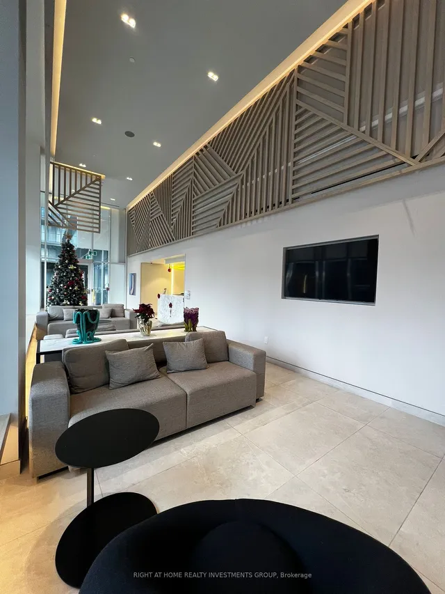 Additional image 29 of 36 Zorra St Unit 3211