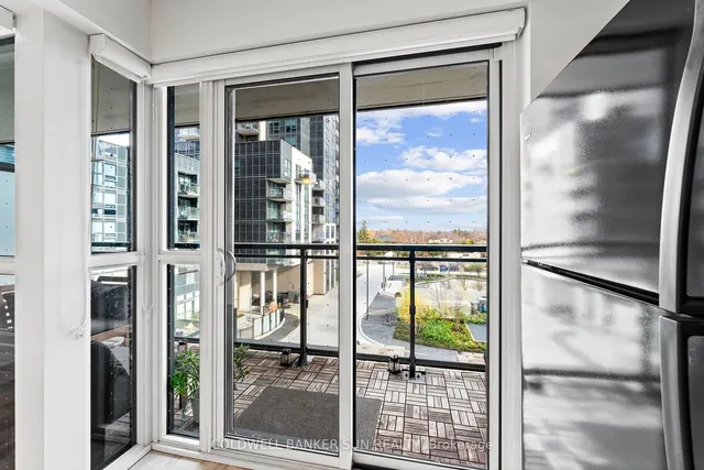 Additional image 28 of 30 Meadowglen Pl Unit 304