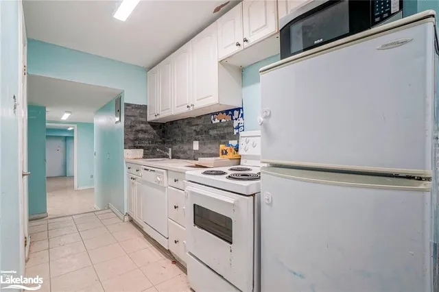 Additional image 39 of 214 Gerrard St