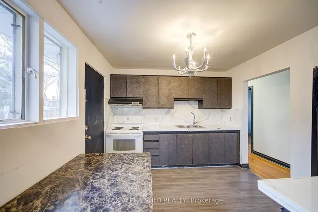 Additional image 11 of 2 Lovering Rd