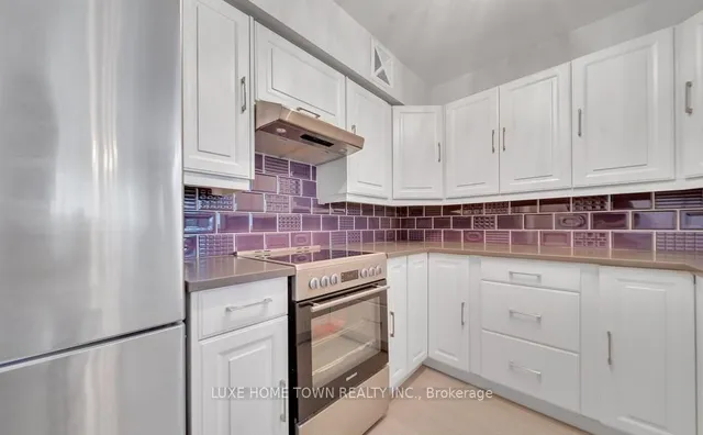 Additional image 6 of 1055 Bay St Unit 308