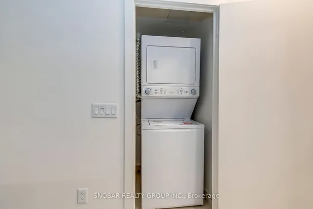 Additional image 17 of 35 Mercer St Unit 519