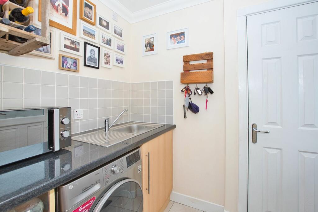 Additional image 9 of Nalder Close, Shepton Mallet, BA4