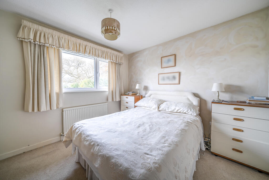 Additional image 6 of St. Nicholas Close - Popular Cul-de-Sac Location