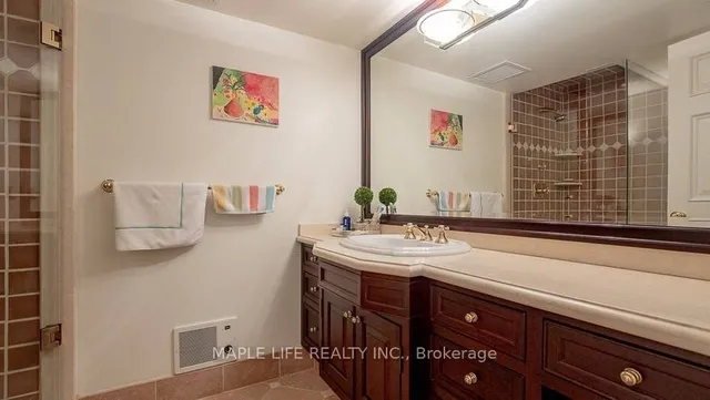 Additional image 29 of 11 Dewbourne Ave