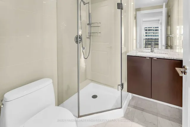 Additional image 20 of 1430 Yonge St Unit 1006