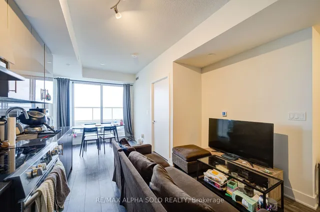 Additional image 24 of 188 Fairview Mall Dr Unit 618