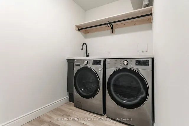 Additional image 24 of 60 Southport St Unit 818