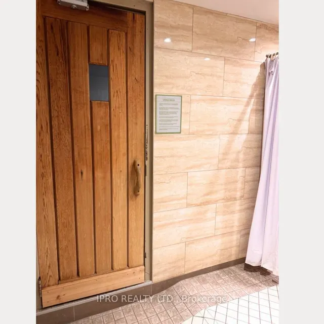 Additional image 27 of 65 Southport St Unit 606