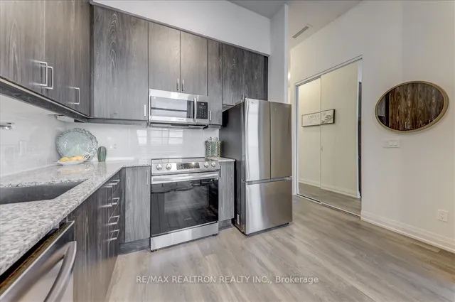 Additional image 18 of 20 Meadowglen Pl Unit 2906