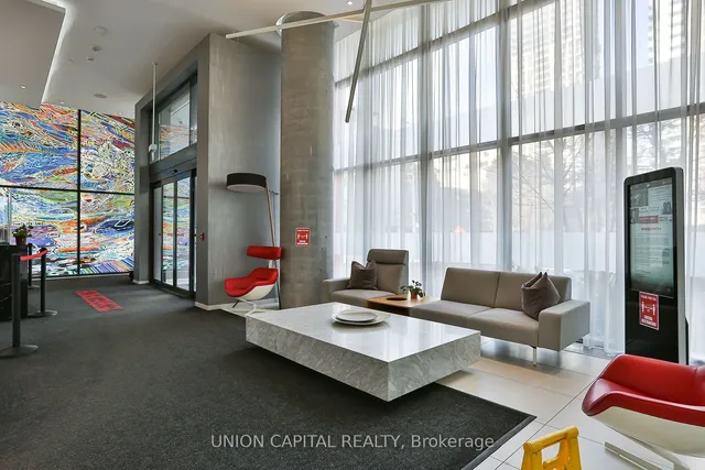 Additional image 28 of 185 Roehampton Ave Unit 406