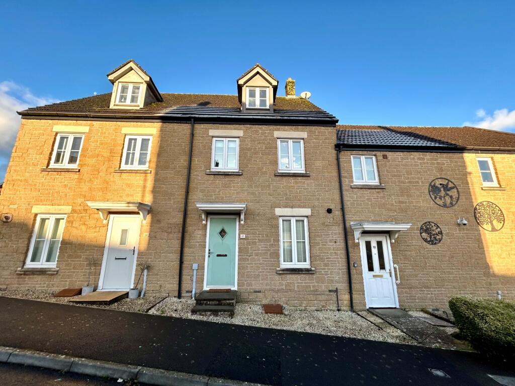 Bell Chase, Yeovil, BA20