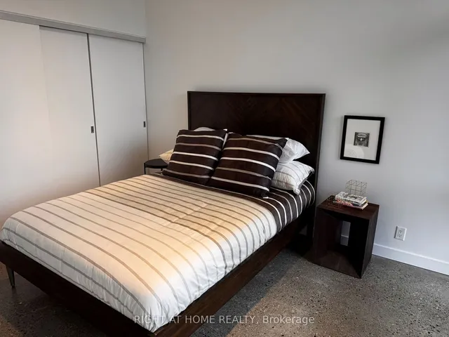 Additional image 14 of 625 Queen St Unit 408