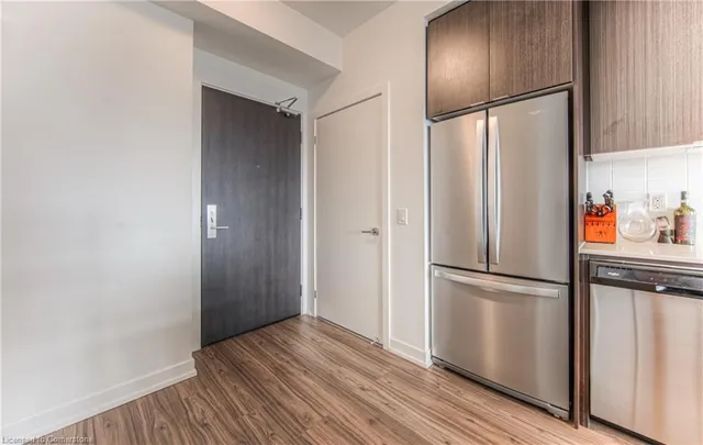 Additional image 9 of 55 Duke St Unit 2207