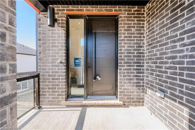 Additional image 4 of 695 Benninger Dr