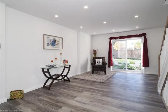 Additional image 10 of 50 Westmount Rd Unit 25