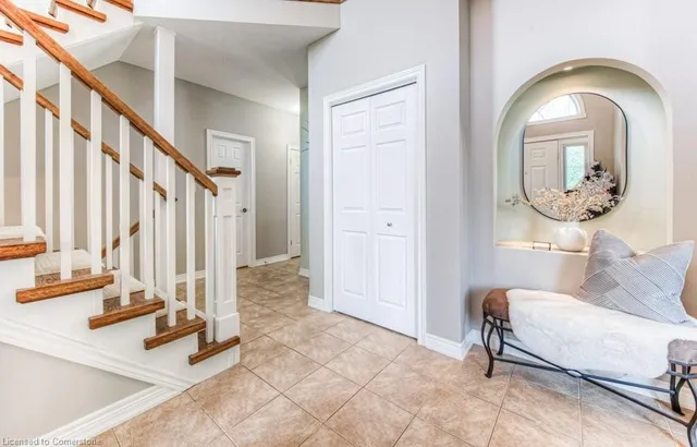 Additional image 5 of 55 Wagon St