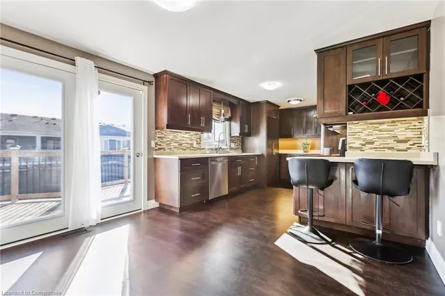 Additional image 21 of 67 Manor Dr