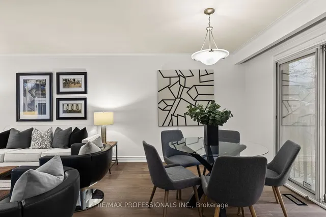 Additional image 33 of 24 Skelmore Cres