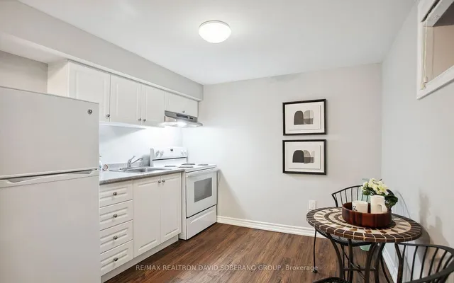 Additional image 24 of 19 Vinci Cres