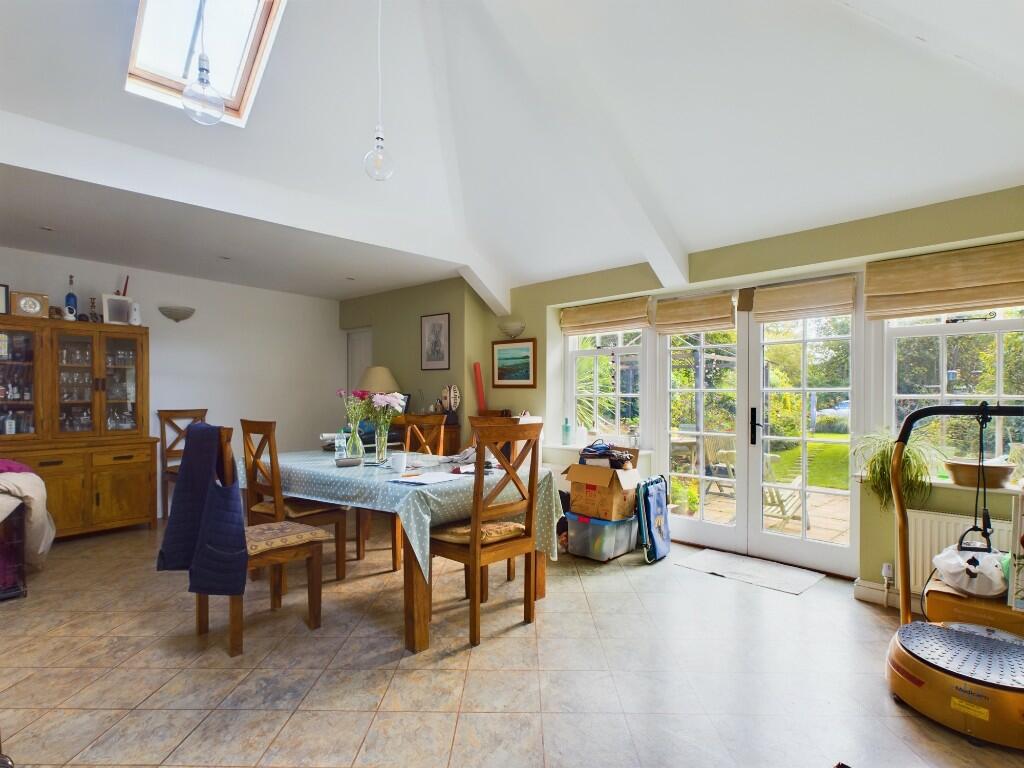 Additional image 4 of High Street, Wincanton, Somerset, BA9