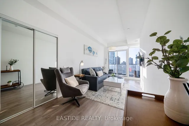 Additional image 10 of 251 Jarvis St Unit 2610