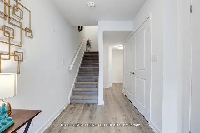 Additional image 7 of 205 West Oak Tr Unit 16