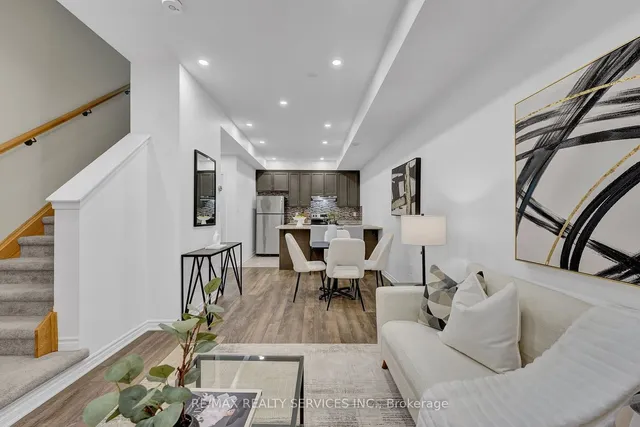 Additional image 3 of 35 Heron Park Pl Unit 12