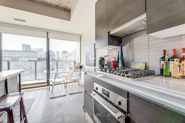 Additional image 17 of 629 King St Unit 913