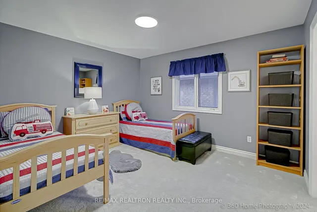 Additional image 21 of 100 Baycrest Ave