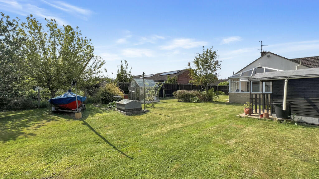 Additional image 14 of Field Close, Westbury