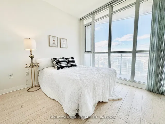 Additional image 7 of 21 Iceboat Terr Unit 3215