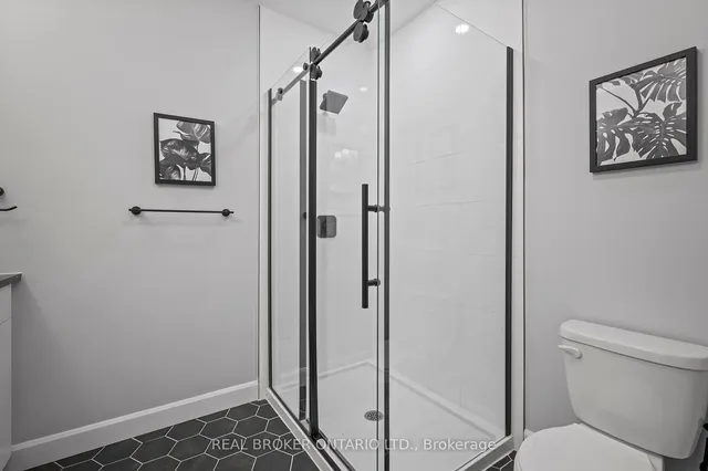 Additional image 24 of 51 David St Unit 207