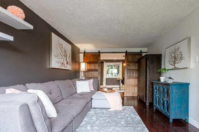 Additional image 3 of 96 Montana Dr