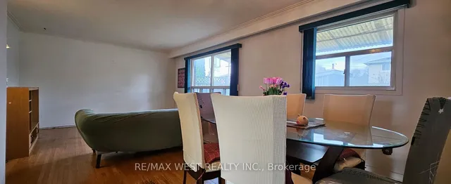 Additional image 6 of 18 Richgrove Dr