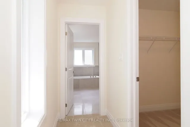 Additional image 30 of 220 JEFFREY Pl