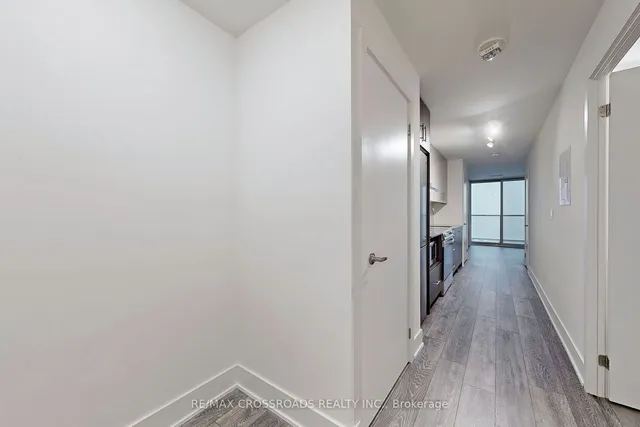 Additional image 6 of 188 Fairview Mall Dr Unit 2006