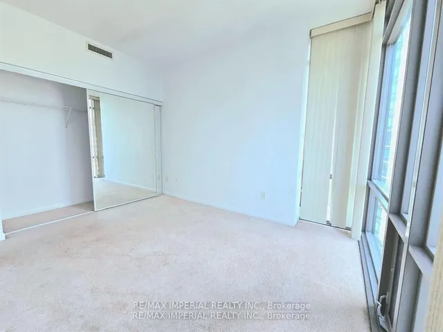 Additional image 8 of 38 Grenville St Unit 3001