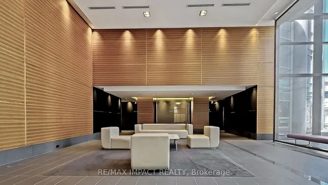 Additional image 10 of 125 Village Green Sq Unit 2212