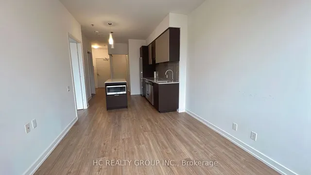 Additional image 3 of 203 College St Unit 404