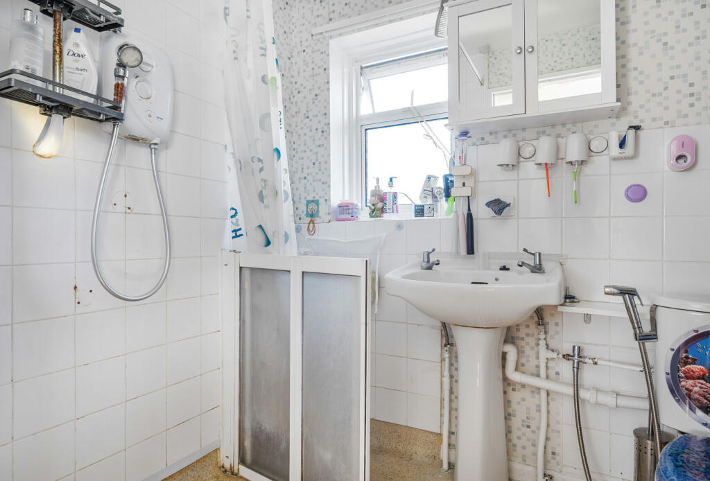 Additional image 7 of Hawthorn Grove, Bath, Somerset, BA2